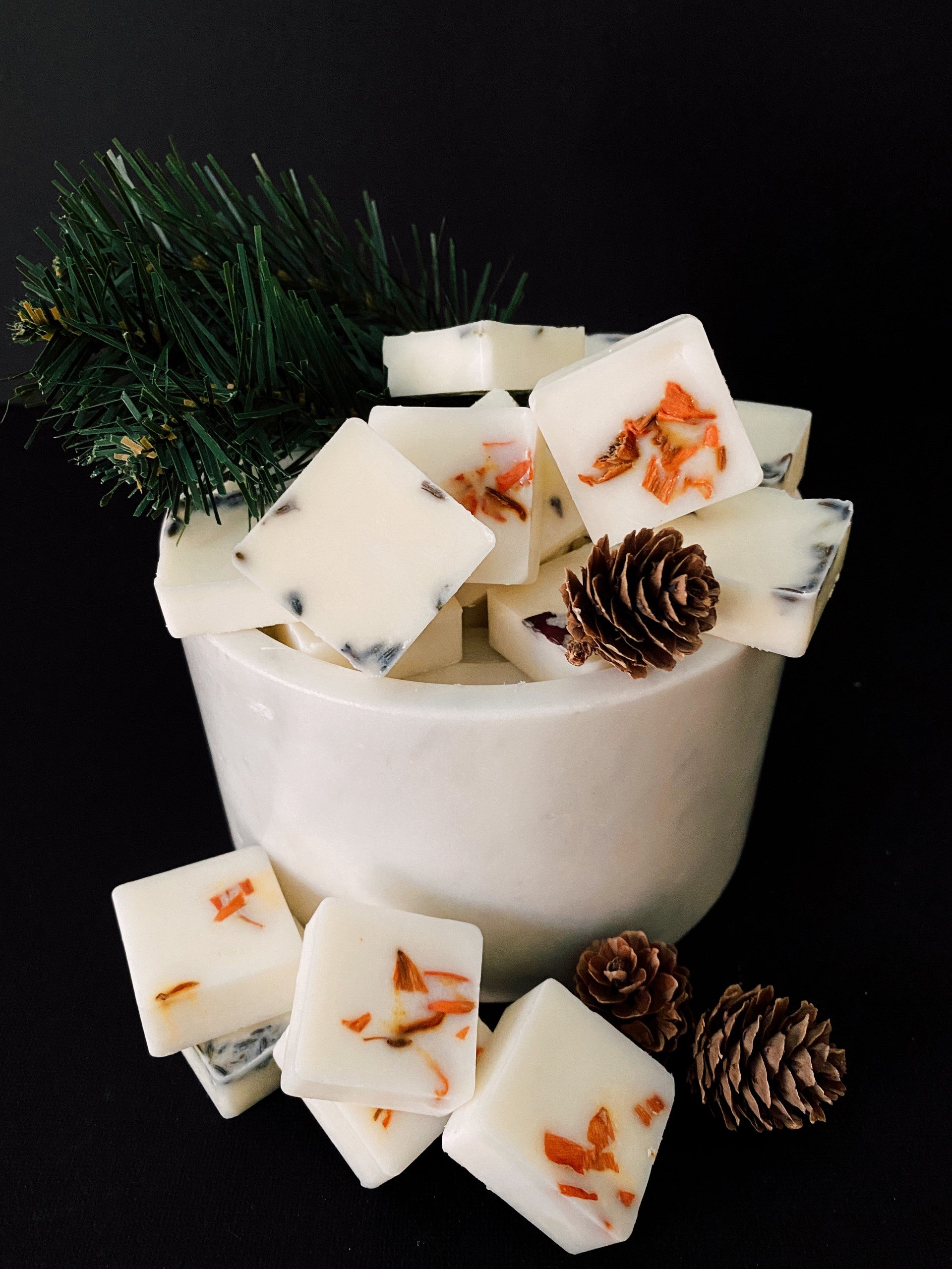 Fallen Leaves Wax Melt | Select Holiday Collection